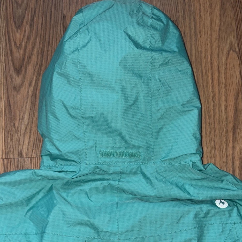 Girls waterproof jacket Marmot. Windproof. Outdoor performance wear. - Picture 5 of 6